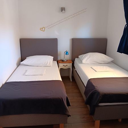 Apartments Emma Biograd Na Moru Luaran gambar