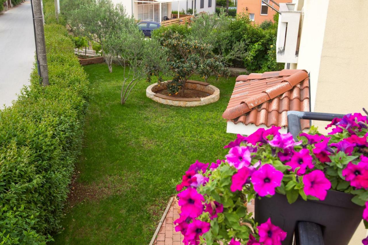 Apartments Emma Biograd Na Moru Luaran gambar