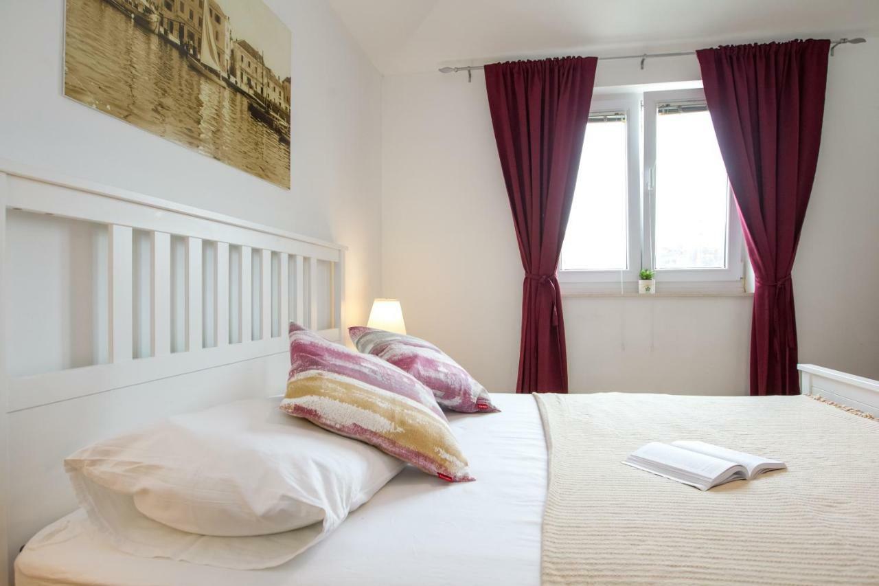 Apartments Emma Biograd Na Moru Luaran gambar